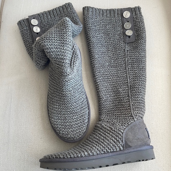 UGG Shoes - HEAVENLY UGG PURL CARDY KNIT BOOTS